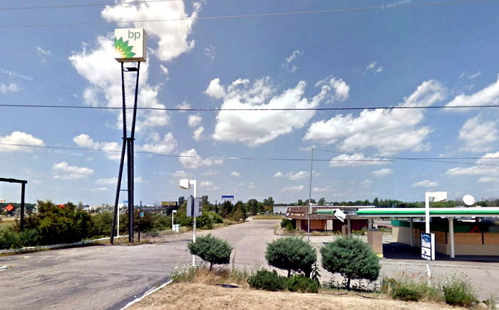 Wallis Drive-In - Wallis West 4160 Pierson Rd - 2011 (newer photo)